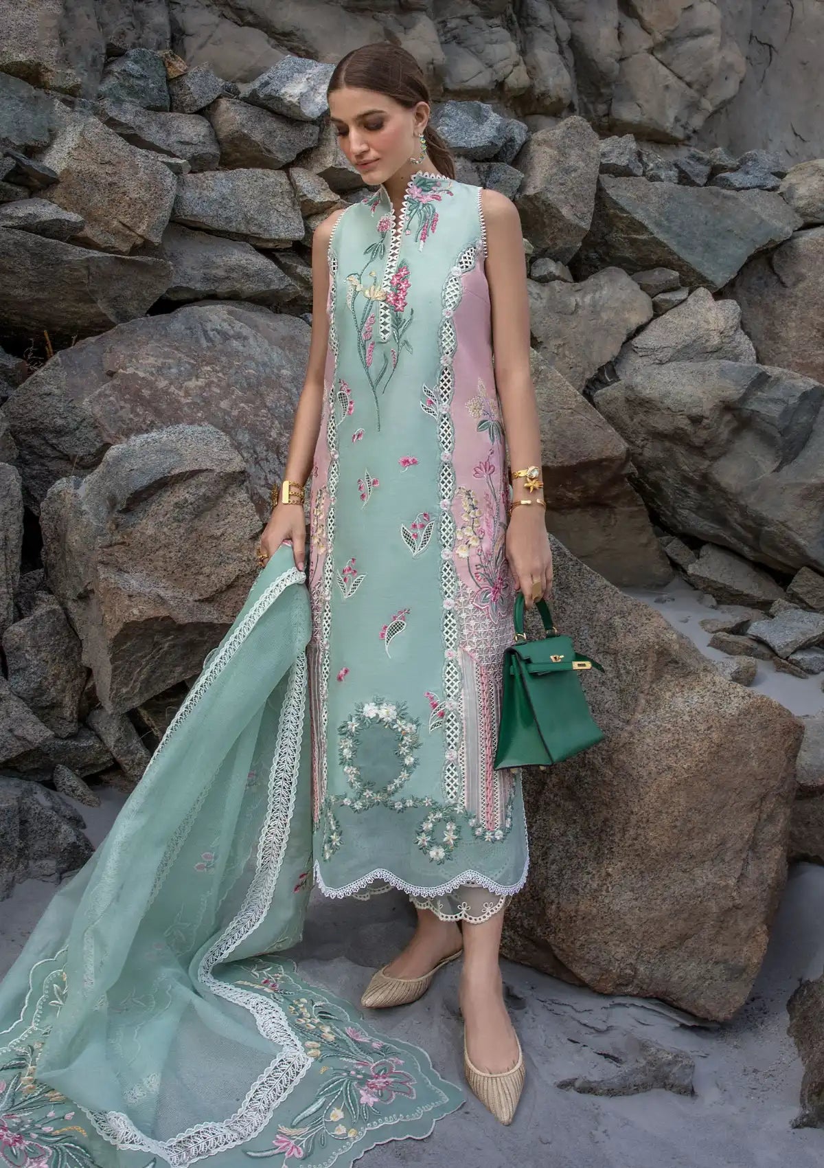 Crimson Embroidered Lawn Suit 21