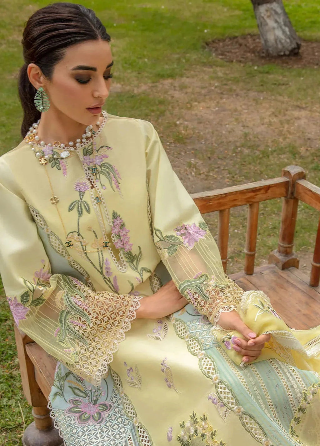 Crimson Embroidered Lawn Suit 25