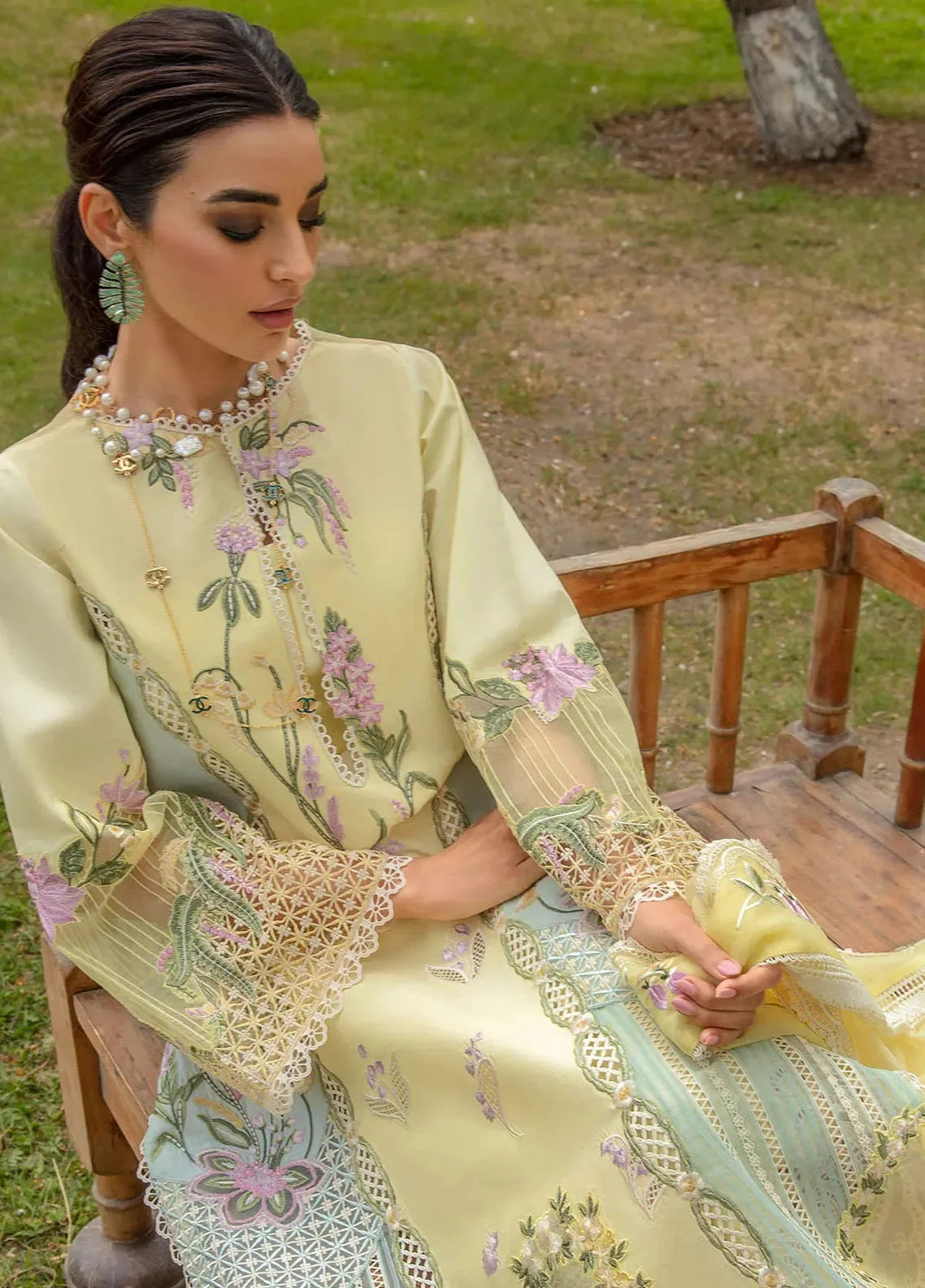 Crimson Embroidered Lawn Suit 25