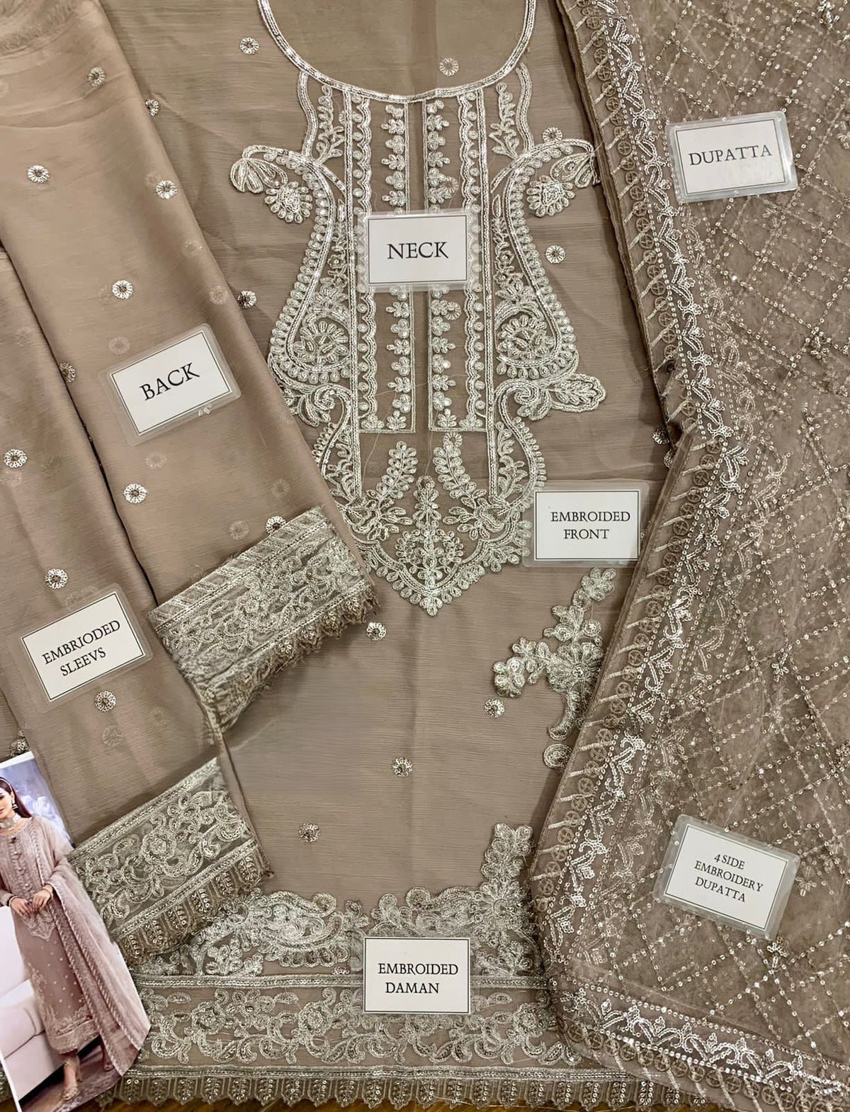 Asim Jofa Embroidered Chiffon D.No 1001
